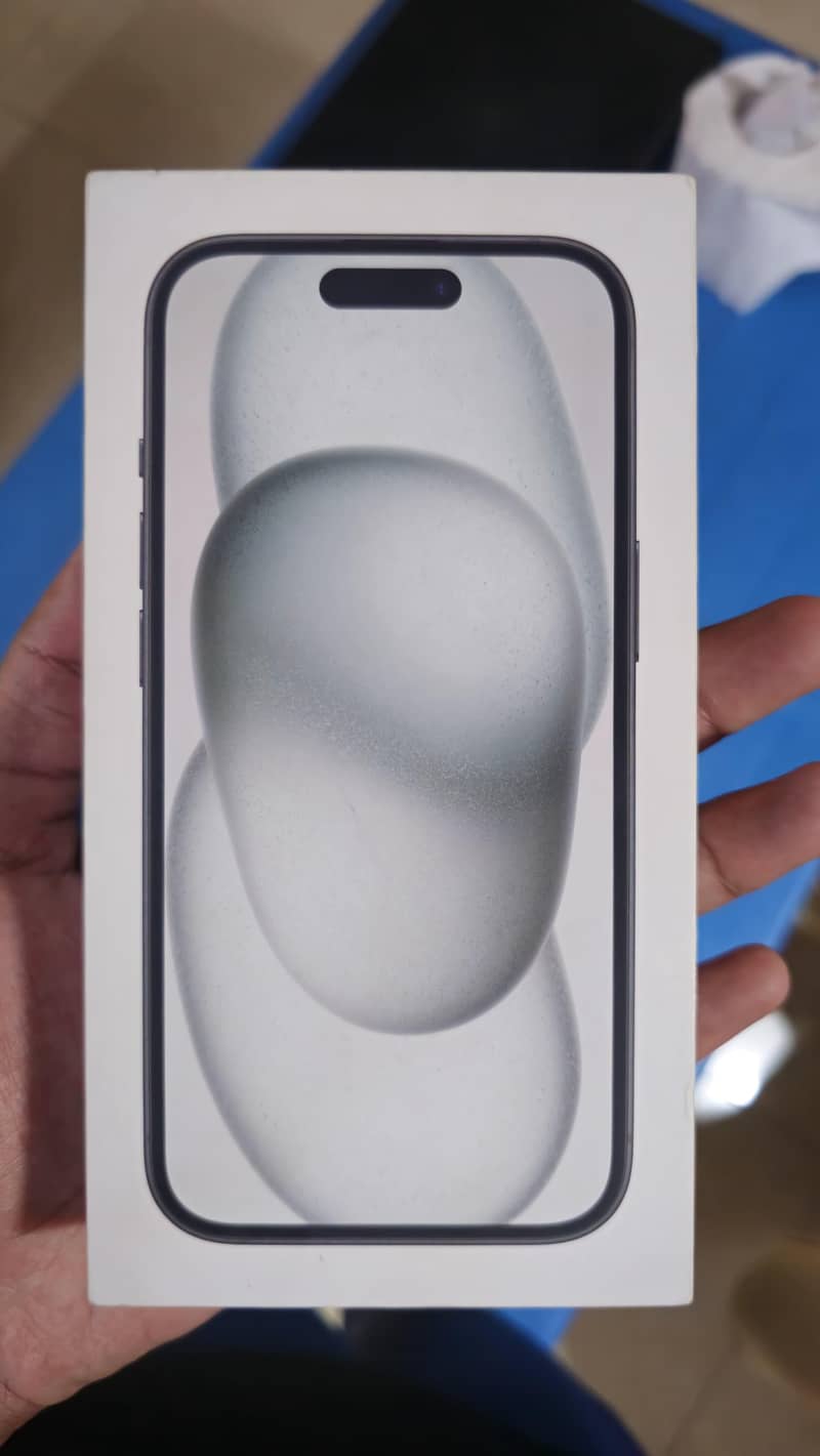 Apple Iphone 15 6