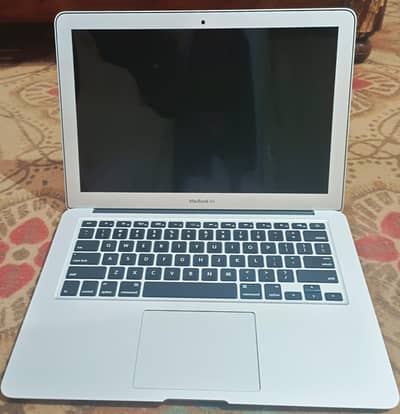 Macbook Air - 2014 - Core I5 - 13 inch