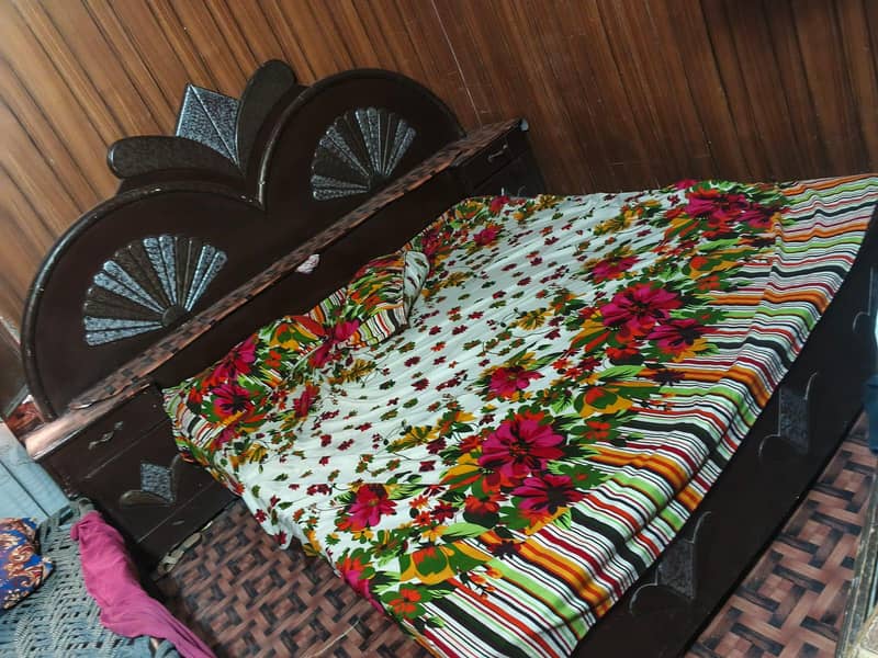 Double Bed 0