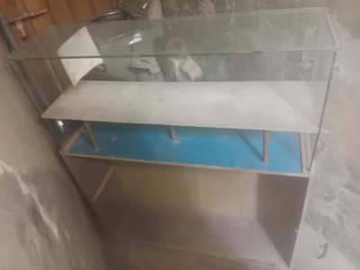 shop ka Liya counter or rack