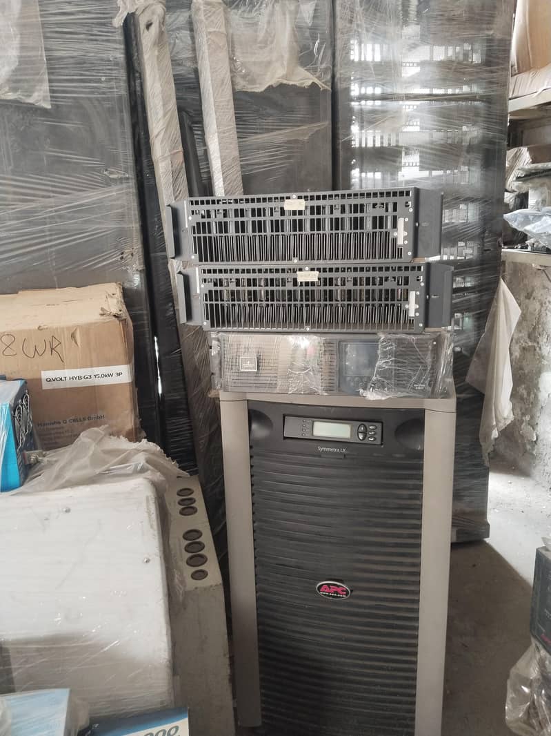 APC UPS 2
