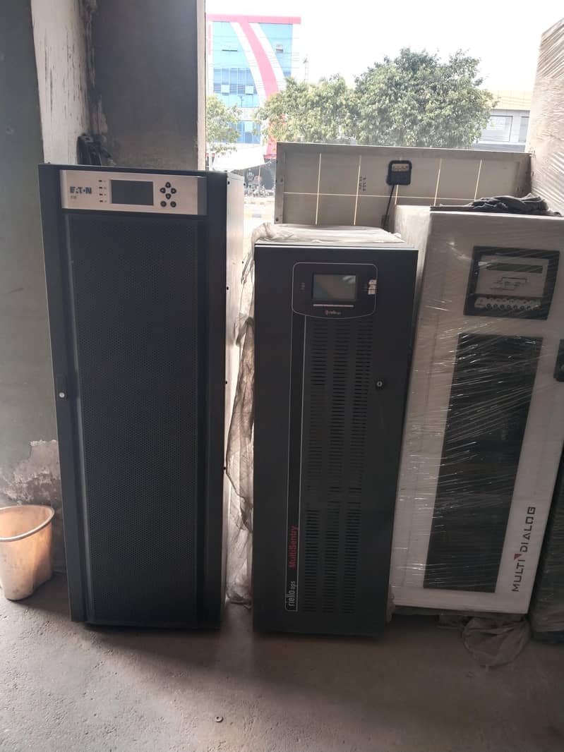 APC UPS 3
