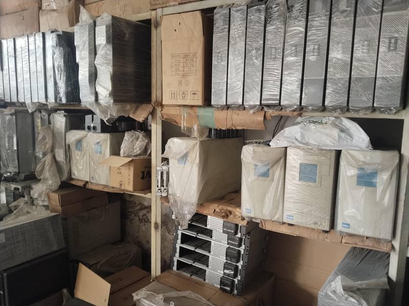 APC UPS 4