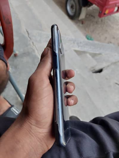 OPPO A52