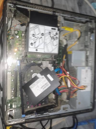 Core 2 due pc | 4 gb ram | 128 gb hard disk | call only: 03047267203