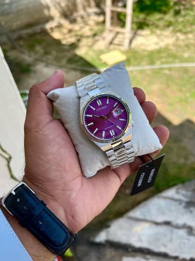 citizen original japanse with 3 year international warrenty