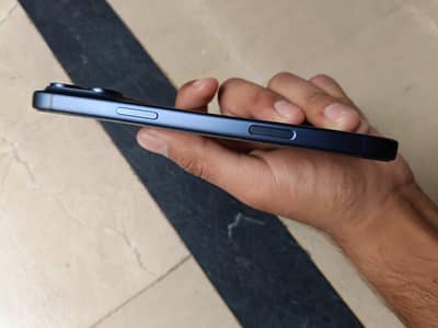I Phone 17 pro Max Factory Unlock