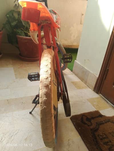 bike lagti hai