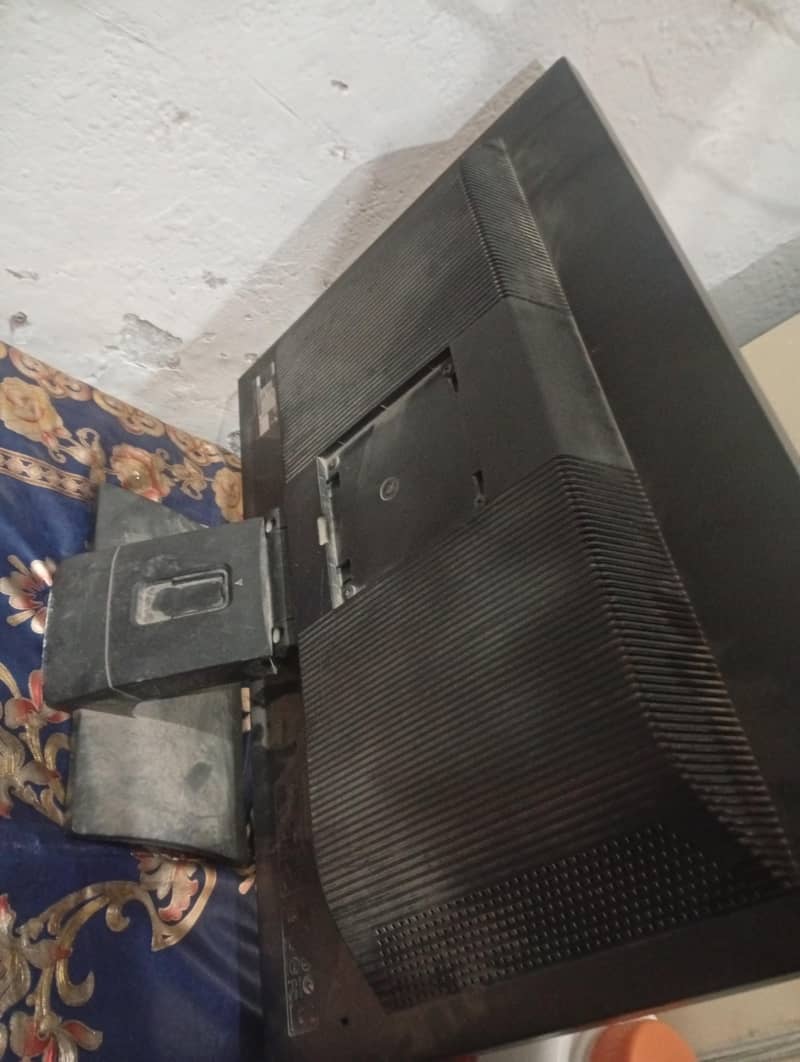 computer lcd for sell 0