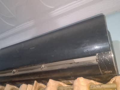 Haier 1.5 ton Dc inverter