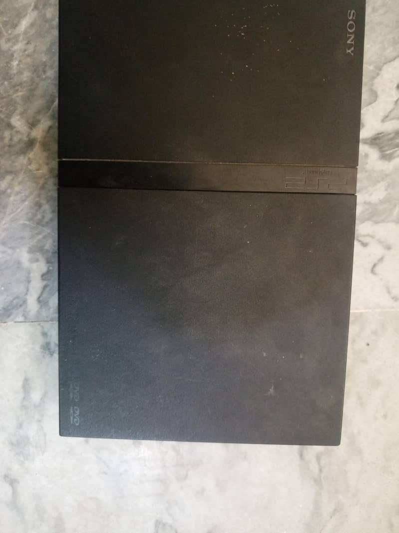 PS2 slim 1