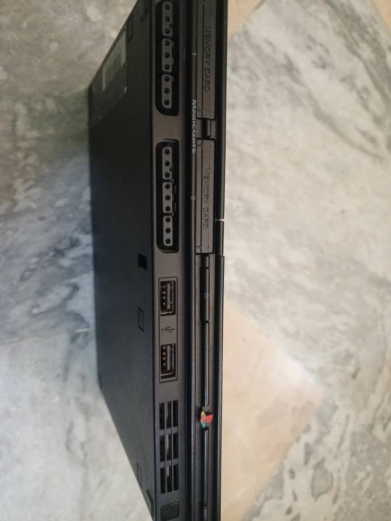 PS2 slim 2
