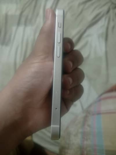 Apple iPhone 12 mini