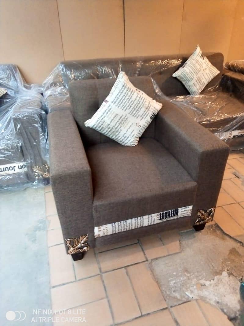 sofa makers 17
