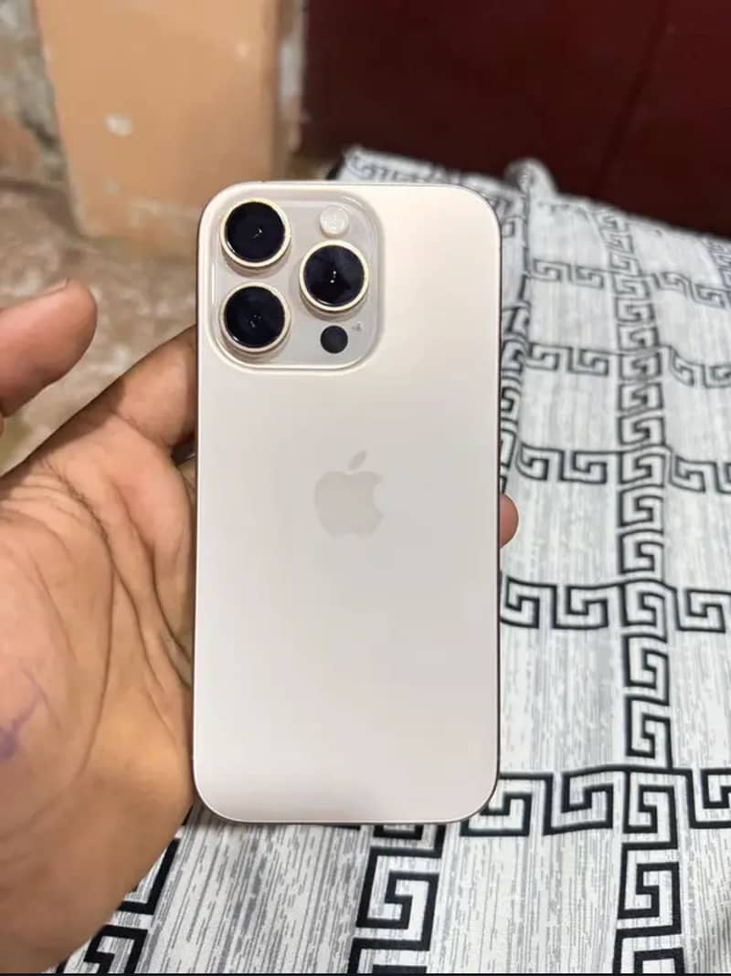 Iphone 16 Pro Max. 0