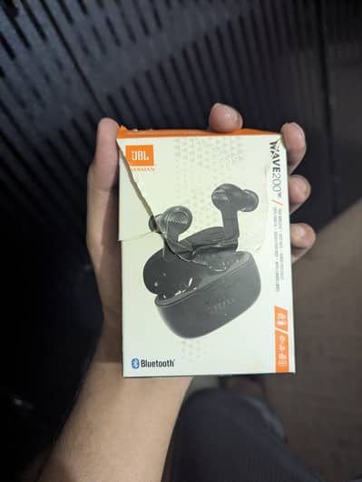 JBL Harman Bluetooth earbud wave 200 headset