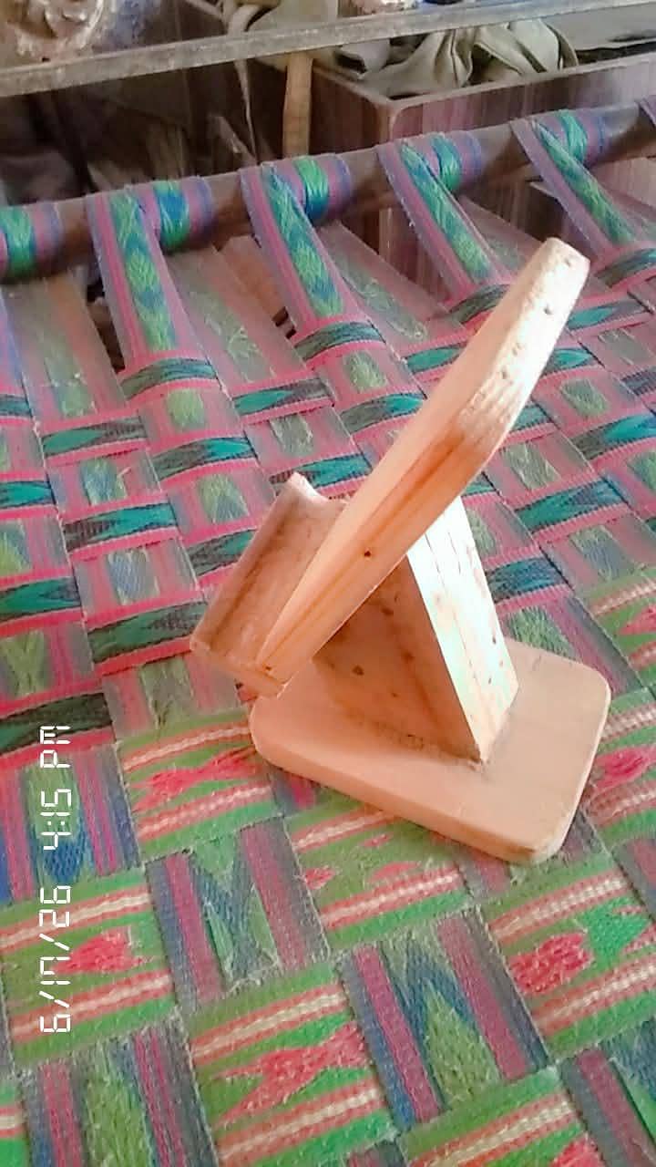 mobile stand 2