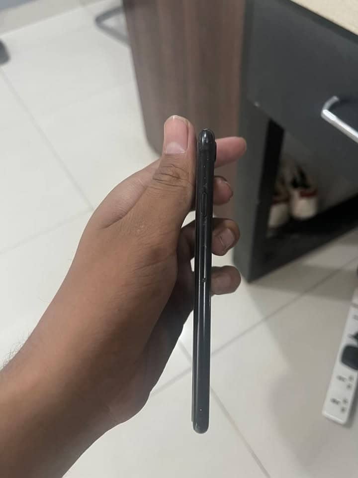 Apple iPhone SE 1
