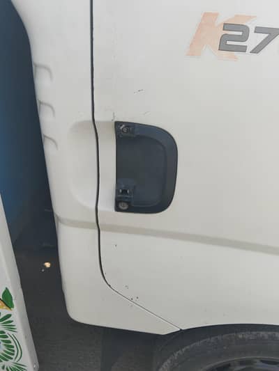 kia k2700 door handle