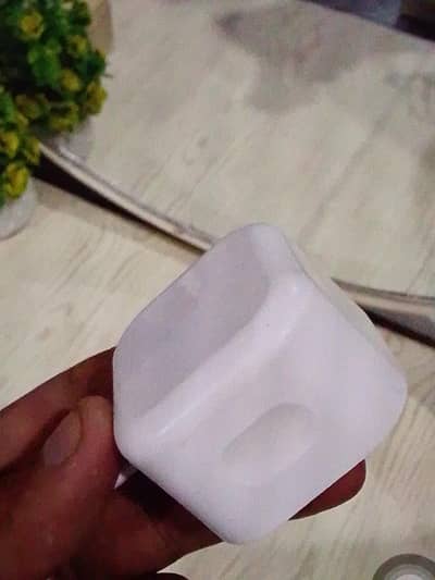 iphone adaptor with free cable new adaptor price is 5500