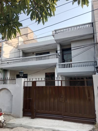 10 Marla kb colony airport road cannt Lahore
