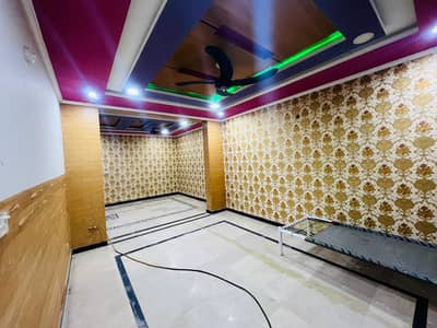 6 Marla First floor availabile for rent