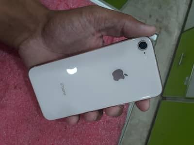 Apple iPhone 8