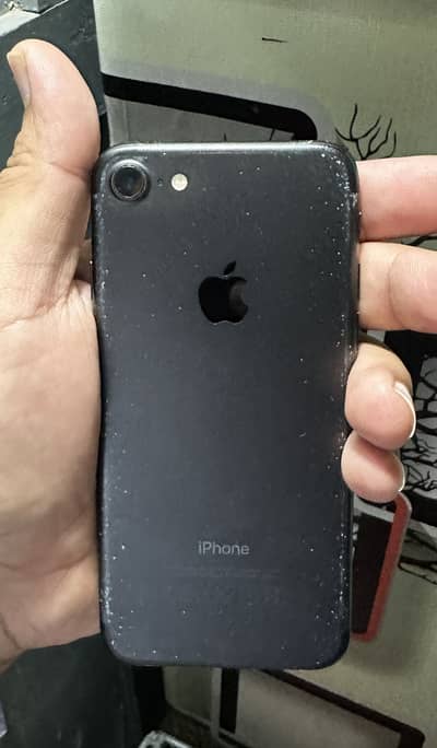 Apple iPhone 7