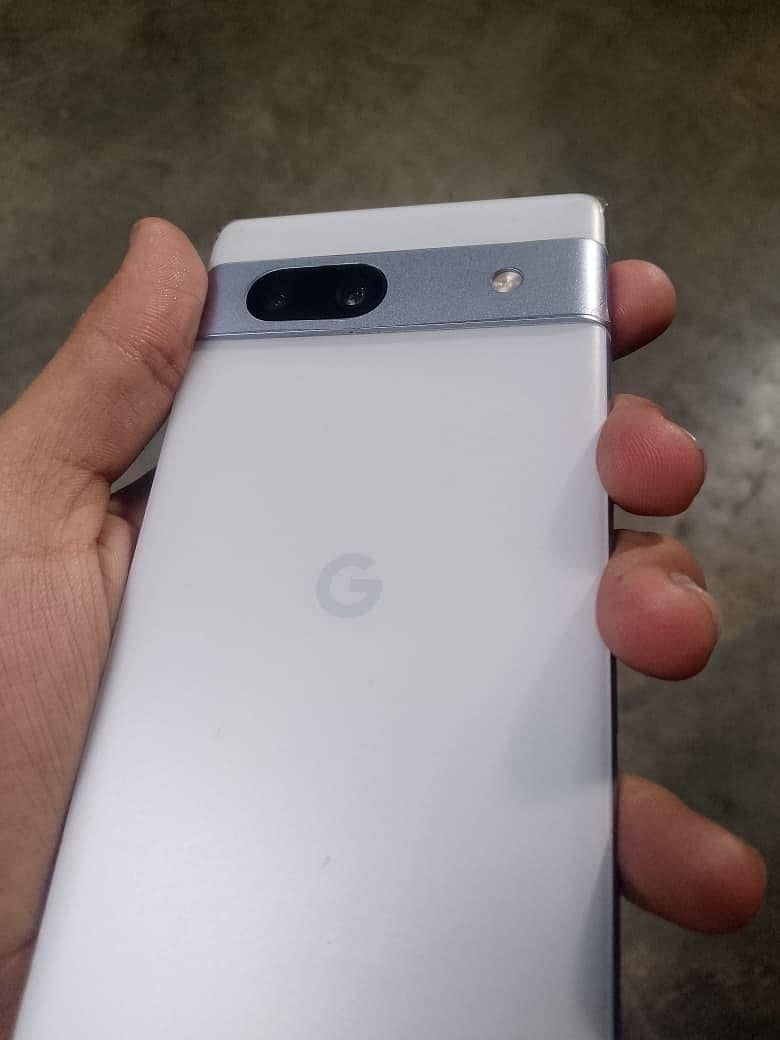 Google Pixel 7a 1