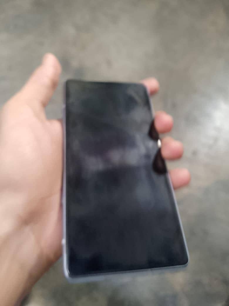 Google Pixel 7a 5