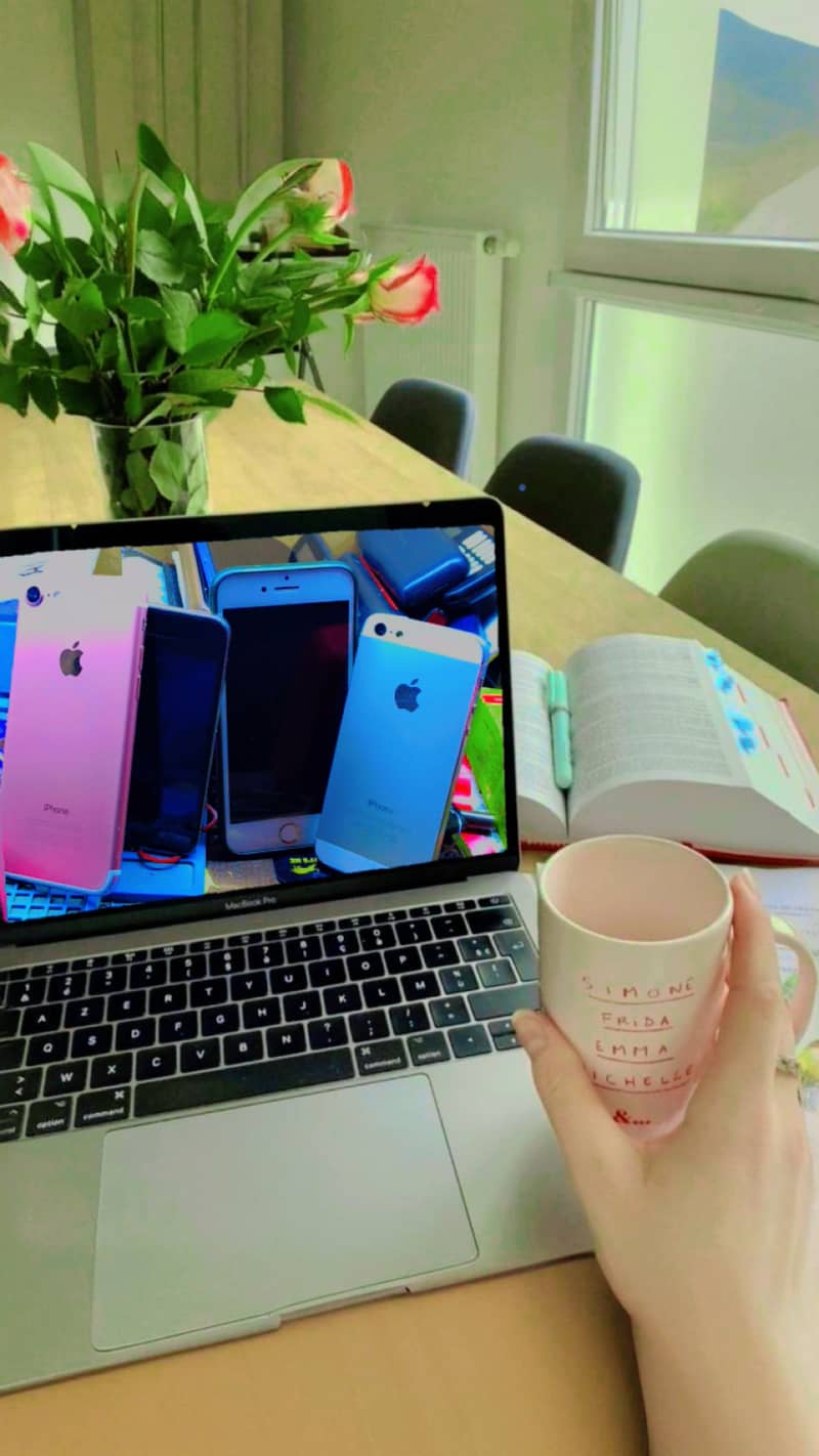 Apple iPhone 7 0