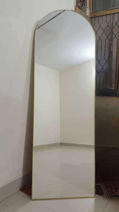 Mirror - High Quality Full Size Mirror With Adjustable Stand - Mirror