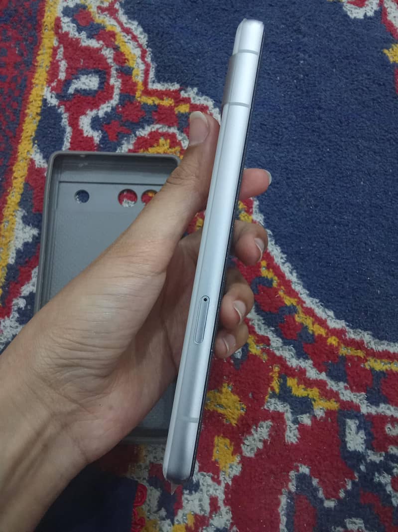 Google Pixel 7a 2
