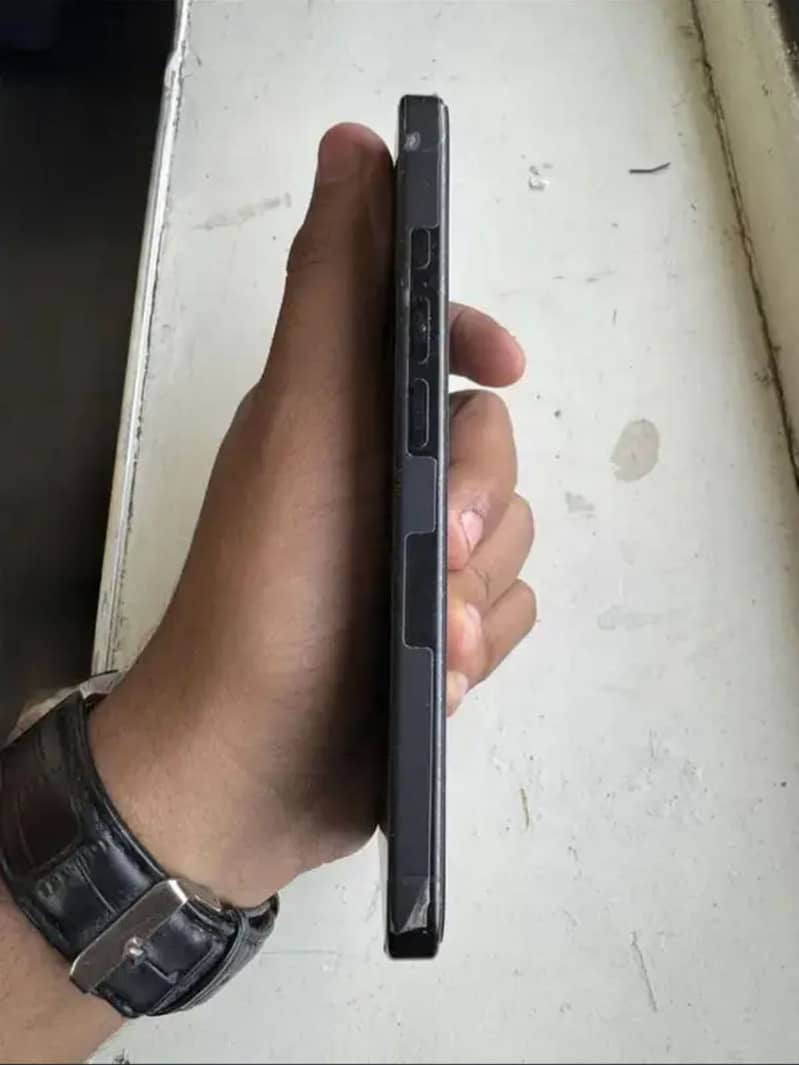 Iphone 16 Pro 5