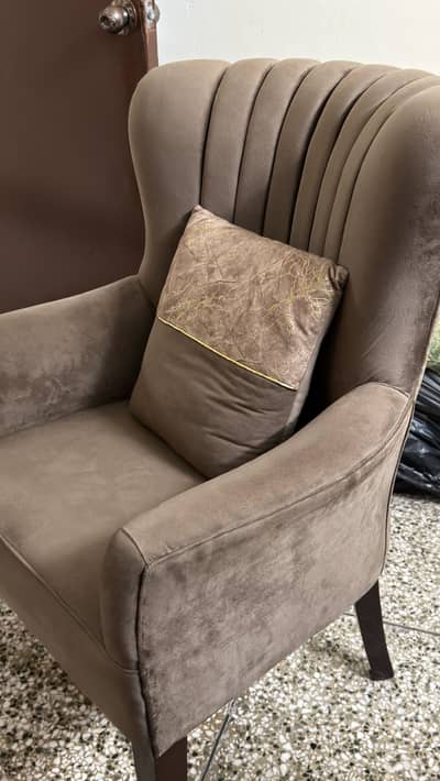 Settee and Sofa Chairs for Sale