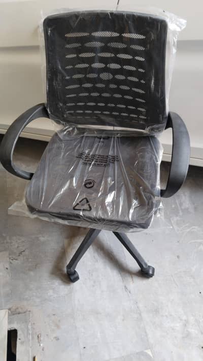 low back office revolving chairs. Summers best chairs.