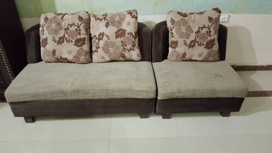 06 pcs sofa set in good condition