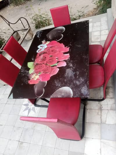 6 Seater Iron Dining Table for Sale. in very good condition.