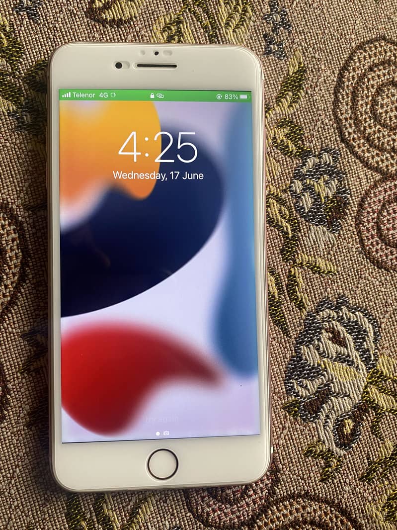 Apple iPhone 7 Plus 1