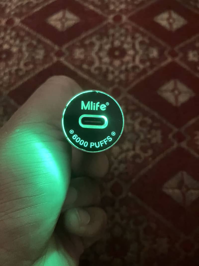 6000 puff 1
