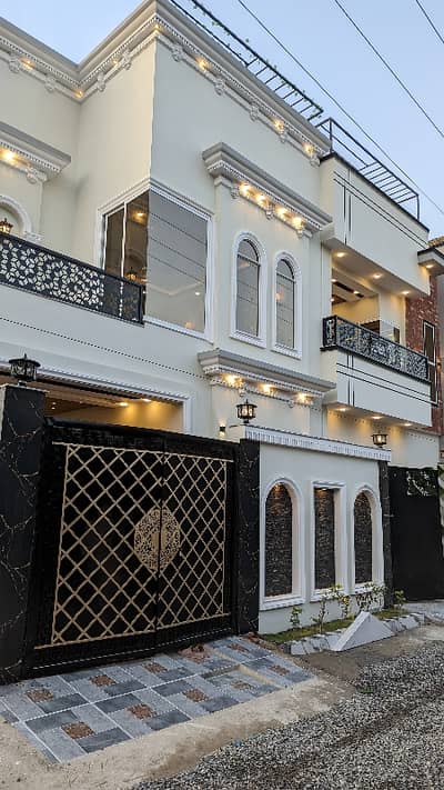 4.5 Marla house for sale