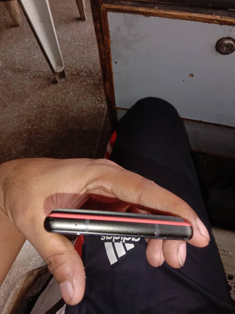 Google Pixel 6 4