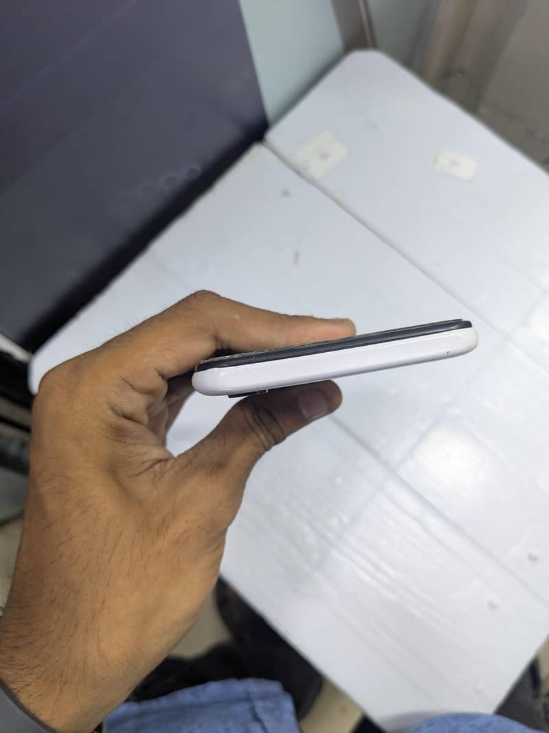 OPPO A31 6