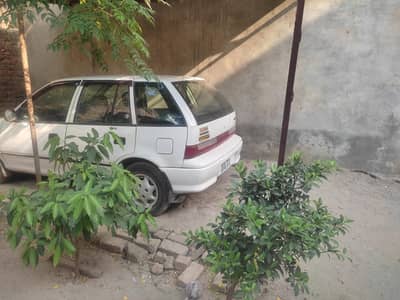 Suzuki Cultus 2004 03065343955