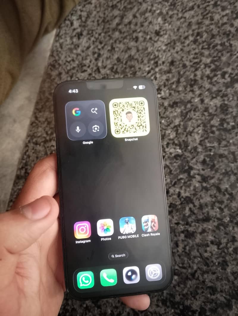 Apple iPhone 13 5