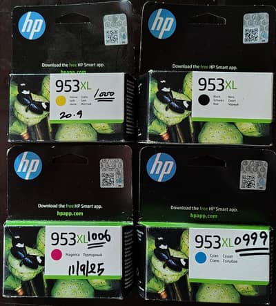 HP 953XL High Yield Ink cartridges Set.