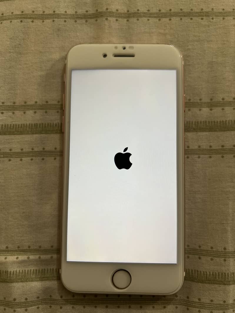 Apple iPhone 7 2