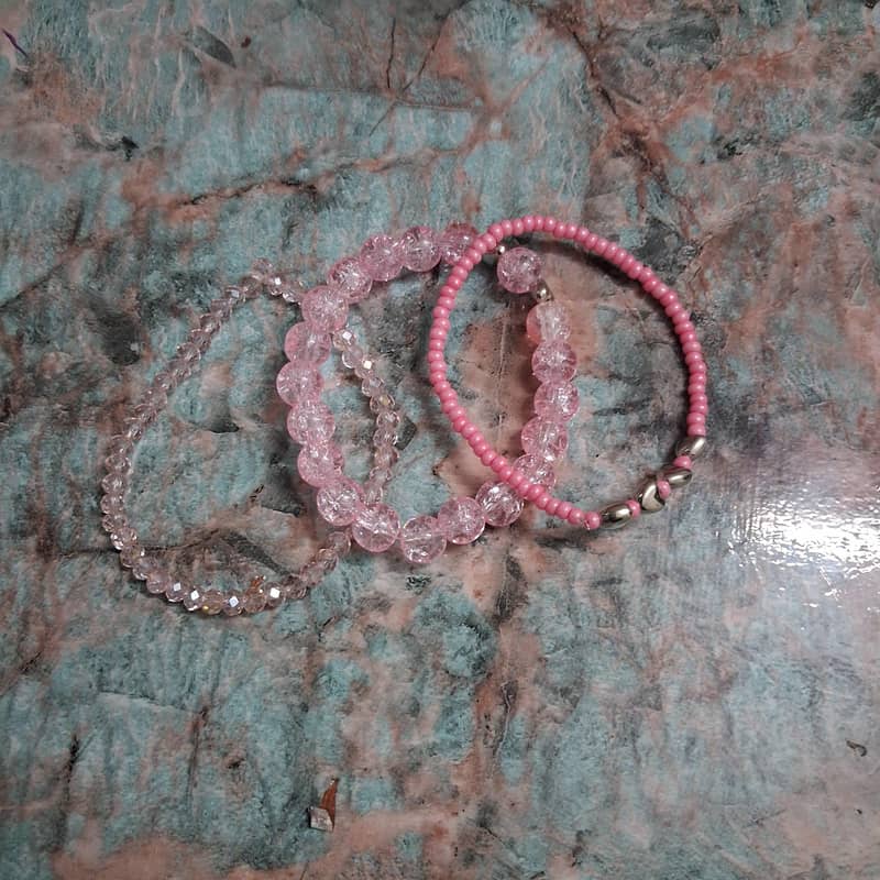 braclet avilable 1