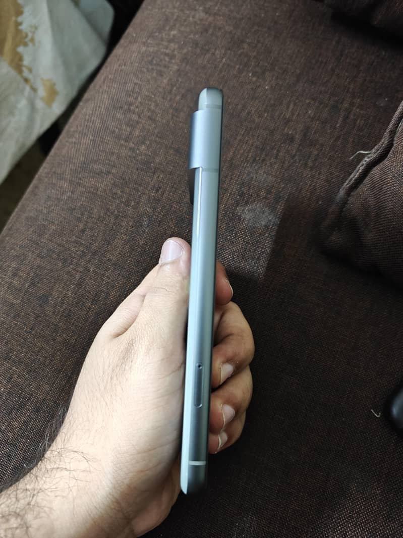 Google Pixel 8 2