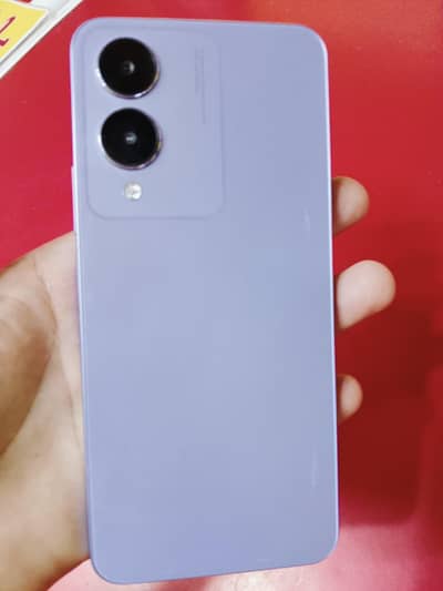 Vivo Y17s